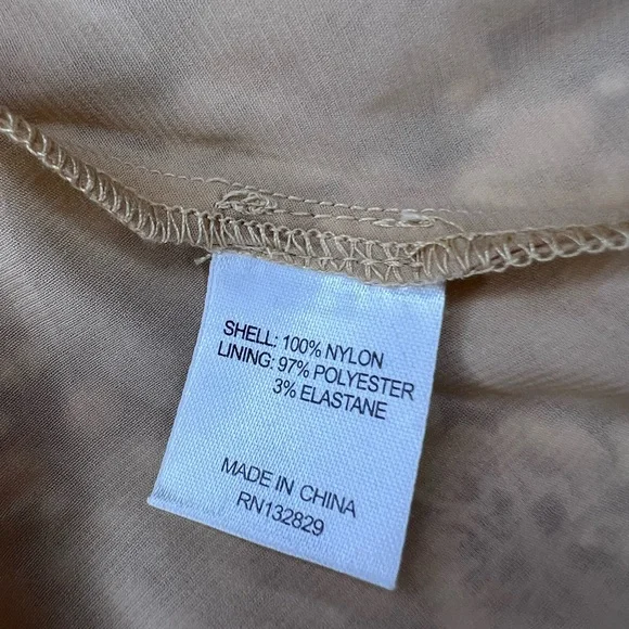 Tularosa | NWT Tess Mini Dress Embroidered Floral Size Small - Picture 15 of 15